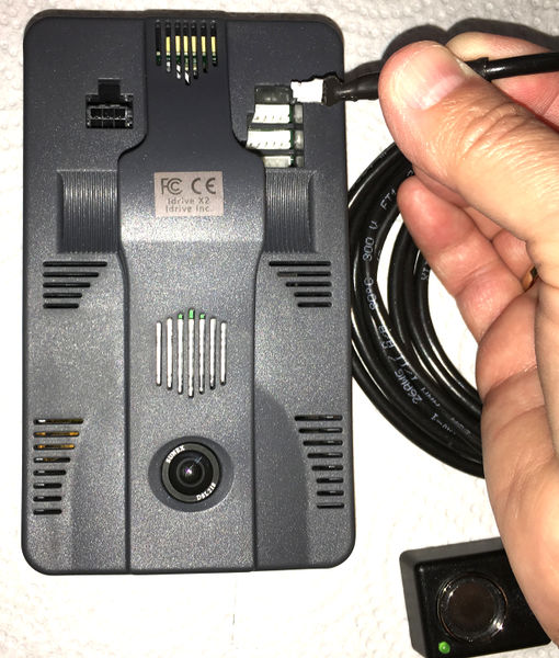 File:X2V2-acc.port.DriverID.jpg